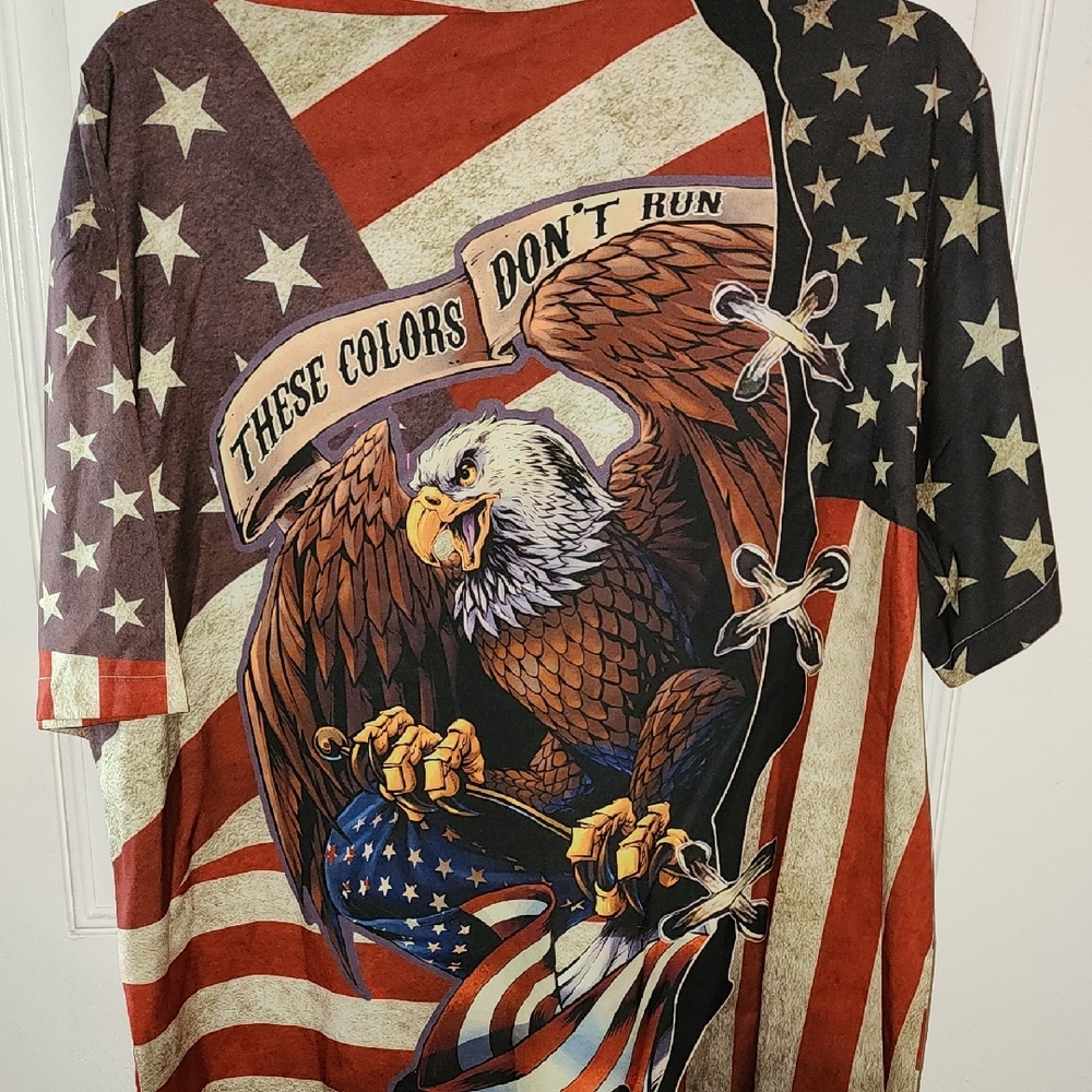 Patriotic Eagle Print Shirt - Picture 3 of 9
